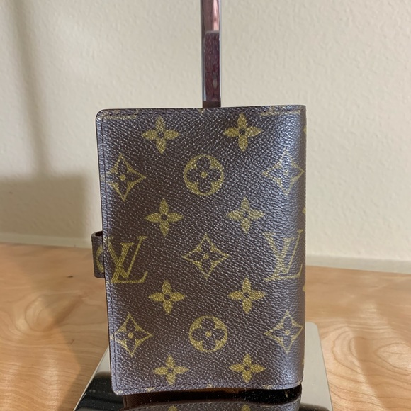 Louis Vuitton Agenda PM - Picture 2 of 12